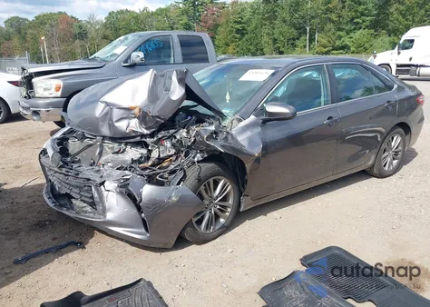 2016 Toyota Camry Se z USA, uszkodzony, nr VIN 4T1BF1FK0GU564316